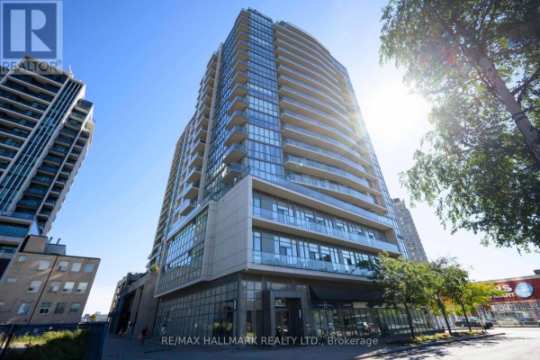 Kitchen - 1404 - 530 St Clair Avenue W, Toronto, ON M6C0A2 Photo 3