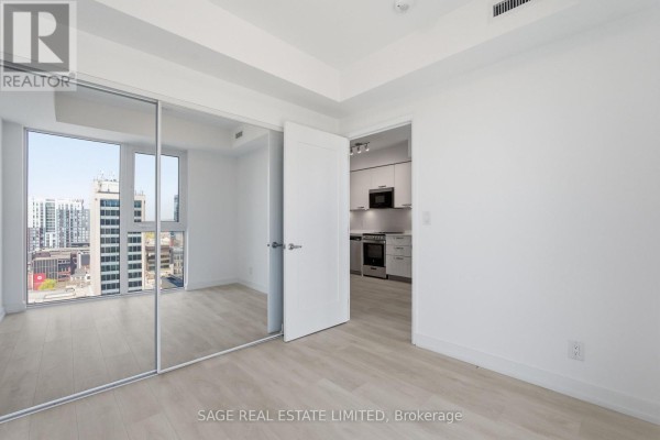1404 - 75 James Street S, Hamilton, ON L8P2Y9 Photo 5