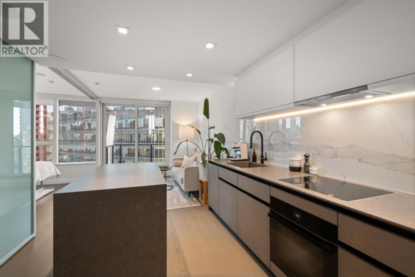 1404 620 Cardero Street, Vancouver, BC V6G0C7 Photo 3