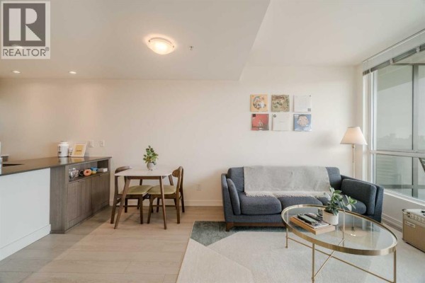 4pc Bathroom - 1405, 128 2 Street Sw, Calgary, AB T2P4V9 Photo 3