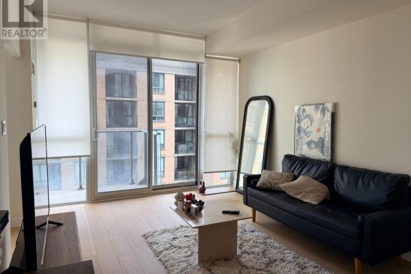 Dining room - 1405 - 126 Simcoe Street, Toronto, ON M5H4E6 Photo 3