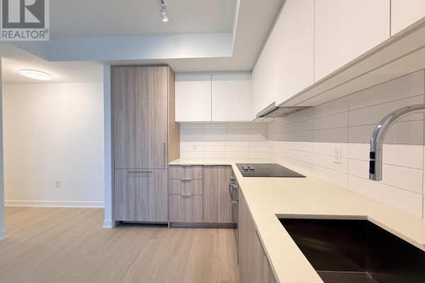 1405 - 15 David Salomon Drive, Toronto, ON M3C0T2 Photo 4