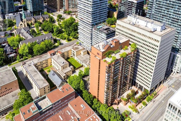 1405 - 62 Wellesley Street W, Toronto, ON, photo 3
