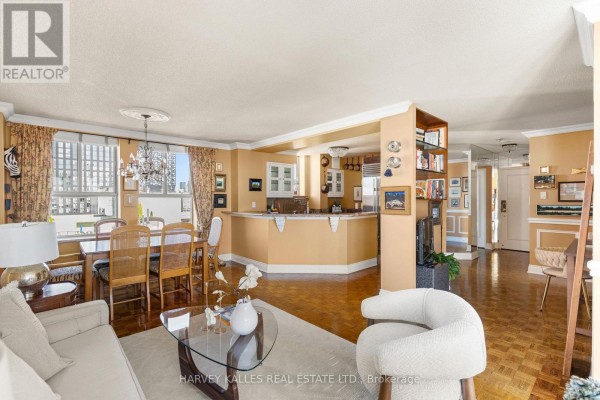 Living room - 1405 - 95 Lombard Street, Toronto, ON M5C2V3 Photo 5