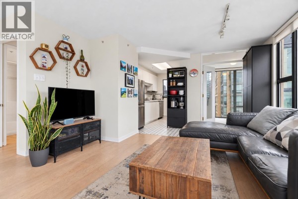 1405 1155 Homer Street, Vancouver, BC V6B2Y1 Photo 3