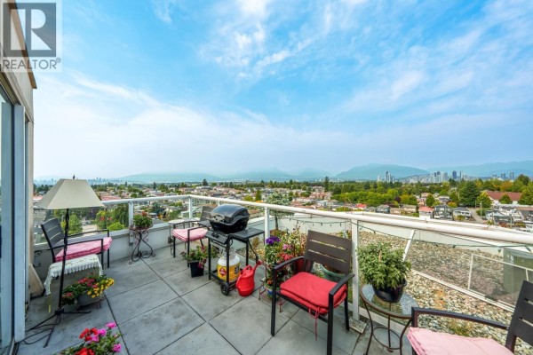 1405 3489 Ascot Place, Vancouver, BC V5R6B6 Photo 2