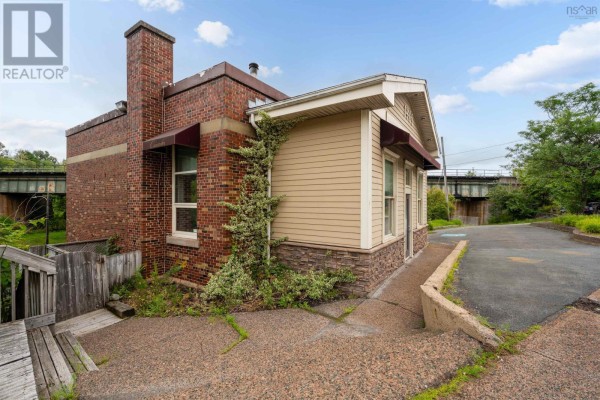 1405 Bedford Highway, Bedford, NS B4A3C5 Photo 5