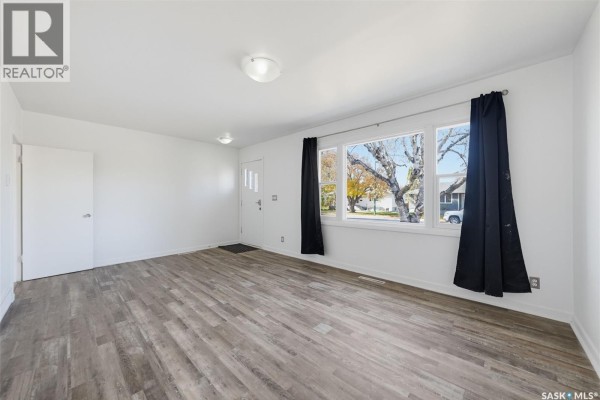 Bedroom - 1405 Cumberland Avenue S, Saskatoon, SK S7H2L9 Photo 5