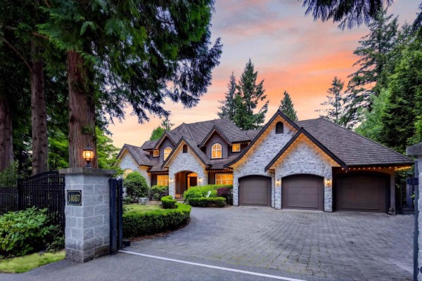 14057 28 Avenue, Surrey, BC V4P0A3 Photo 2