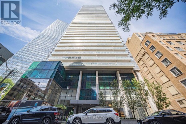 1406 - 38 Grenville Street, Toronto, ON, photo 2