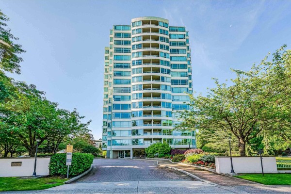 1406 15030 101 Avenue, Surrey, BC V3R0N3 Photo 2