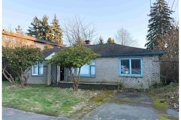 14068 North Bluff Road, White Rock, BC V4B3C3 Photo 4
