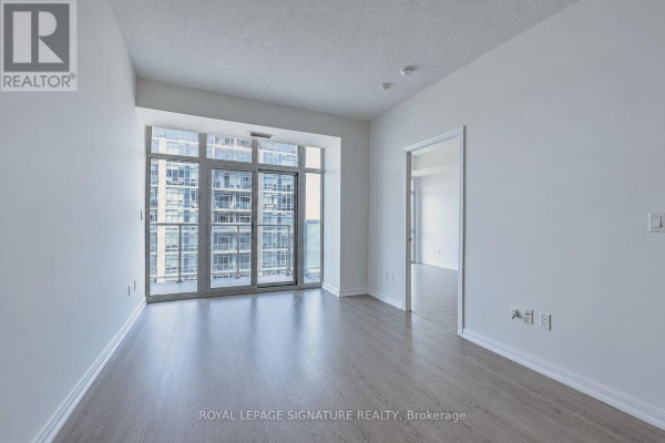 Kitchen - 1407 - 75 East Liberty Street, Toronto, ON M6K3R3 Photo 3