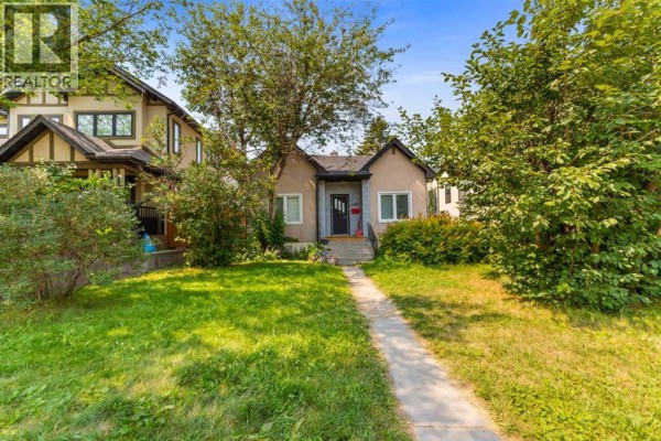Living room - 1407 28 Street Sw, Calgary, AB T3C1L8 Photo 2