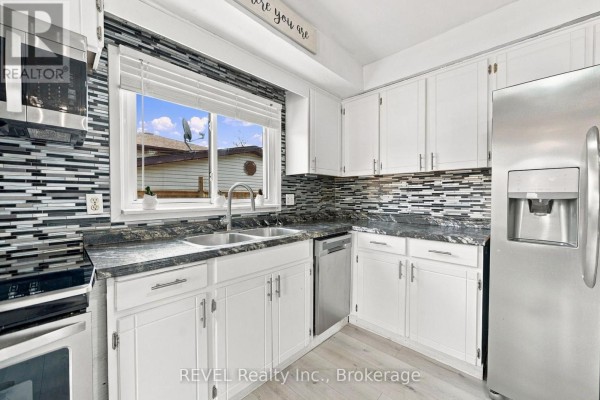1407 Garrison Road, Fort Erie, ON L2A1P4 Photo 5