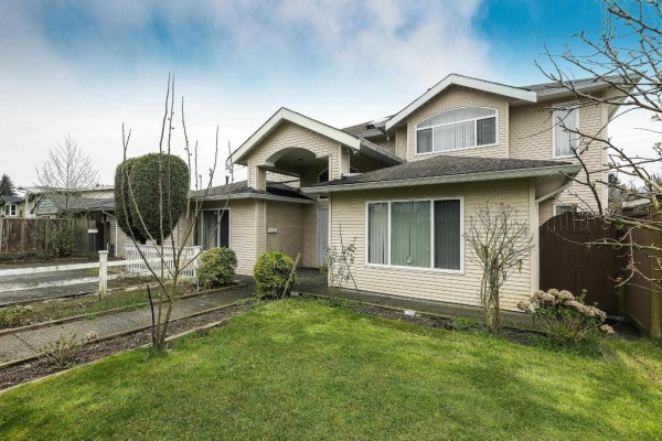 14076 72 Avenue, Surrey, BC V1Y7P9 Photo 3