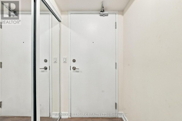 Bedroom 2 - 1408 - 1420 Dupont Street, Toronto, ON M6H4J8 Photo 5