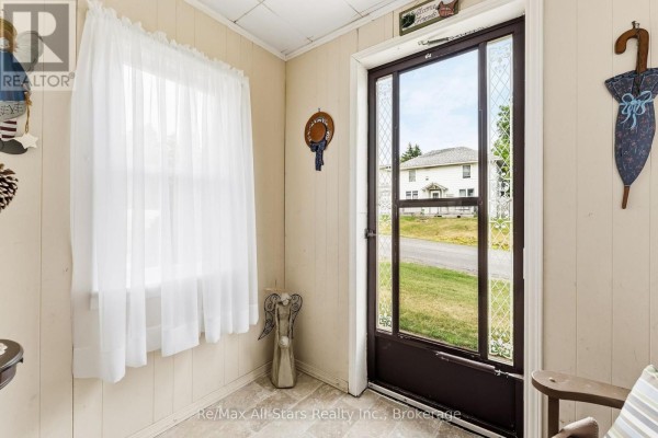Primary Bedroom - 14080 Marsh Hill Road, Scugog, ON L9L1Z2 Photo 5