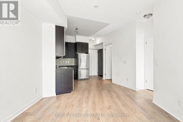 Bedroom - 1409 - 60 Berwick Ave Avenue, Toronto, ON M5P0A3 Photo 3