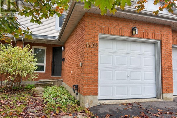 1409 Caravel Crescent, Ottawa, ON K1E3X4 Photo 2