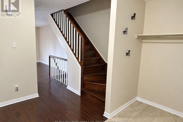 1409 Caravel Crescent, Ottawa, ON K1E3X4 Photo 4