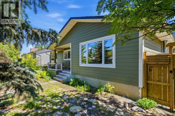 1409 Idaho Street, Carstairs, AB, photo 2