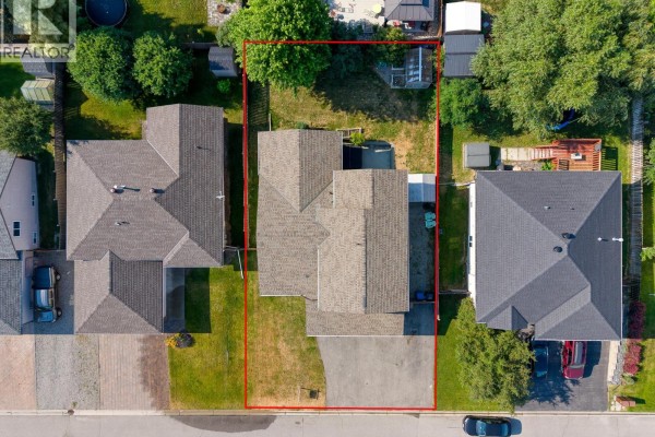 1409 Southview Drive, Cranbrook, BC, photo 3