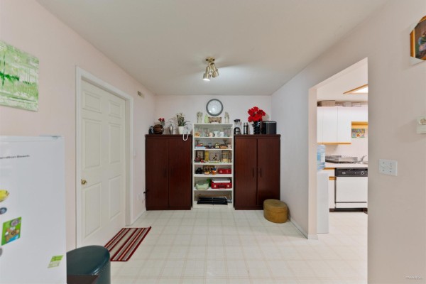 141 14154 103 Avenue, Surrey, BC V3T4Z6 Photo 5