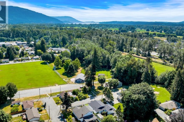 141 Castle Pl, Duncan, BC, photo 3