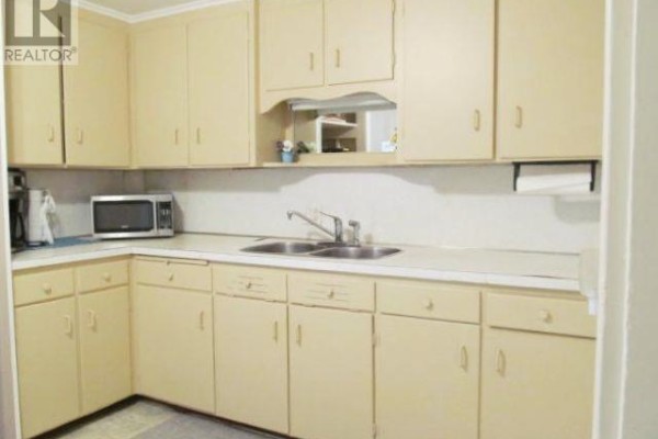 141 Cathcart St, Sault Ste  Marie, ON, photo 3