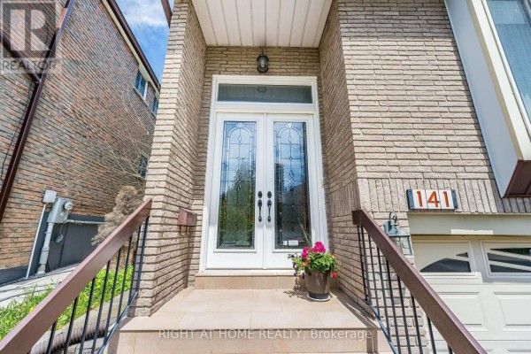 Family room - 141 Dollery Court, Toronto, ON M2R3N9 Photo 2