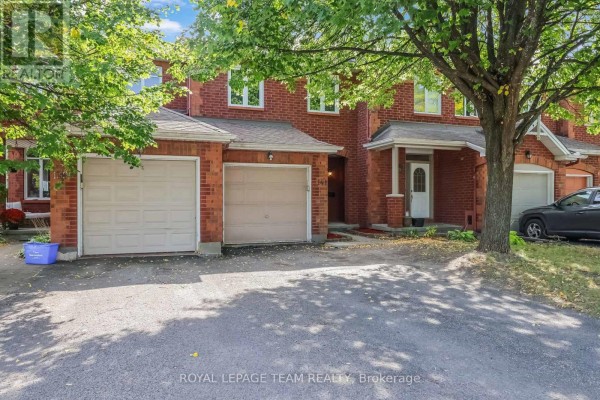 Partial bathroom - 141 Hearst Way, Ottawa, ON K2L4G5 Photo 2