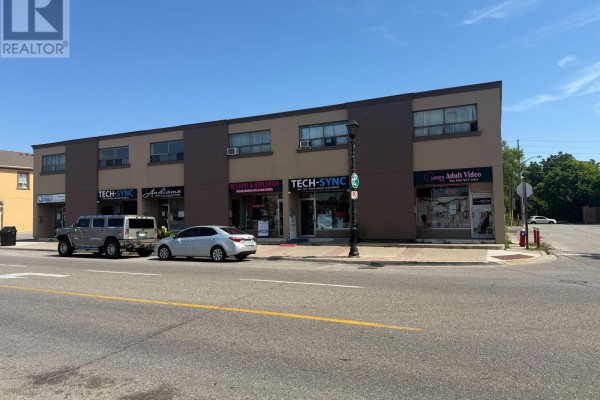 141 Queen Street S, Mississauga, ON L5M1K9 Photo 2