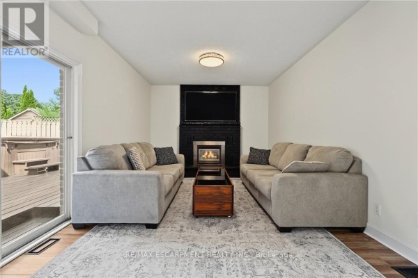 Bedroom - 141 Race Street, Brant, ON N3L3X2 Photo 5