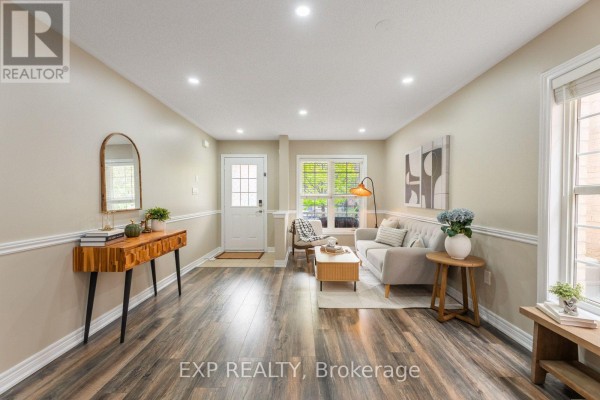 Kitchen - 141 Weston Drive, Milton, ON L9T0V6 Photo 5