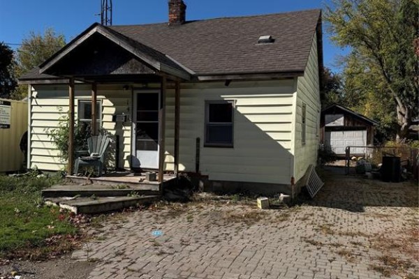4pc Bathroom - 141 Whitmore Avenue, Sarnia, ON N7T3T3 Photo 3