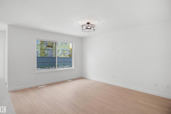 Bedroom 2 - 1410 11 St Nw, Edmonton, AB T6T2V2 Photo 5
