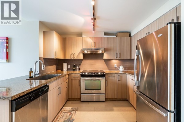 1410 14 Begbie Street, New Westminster, BC V3M0C4 Photo 3