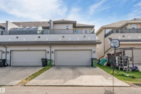 1410 26 Av Nw, Edmonton
