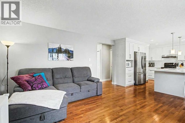Kitchen - 1410 38 Street Sw, Calgary, AB T3C1T5 Photo 4