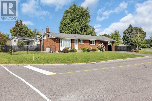 Primary Bedroom - 1410 Major Road, Ottawa, ON K1E1H4 Photo 4