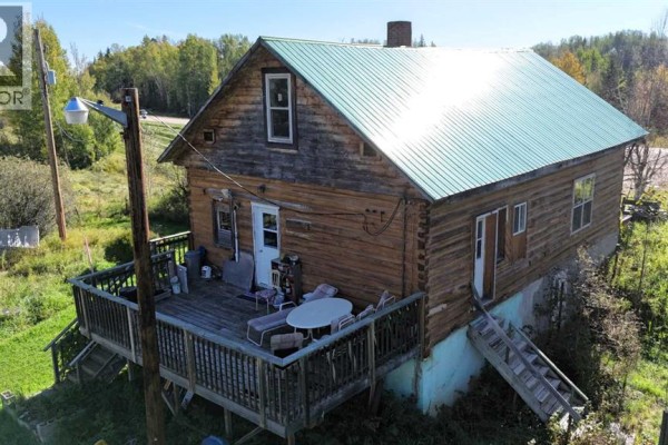 Living room - 14104 Township Road 534a, Rural Yellowhead County, AB T0E1S0 Photo 4