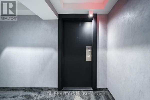 Primary Bedroom - 1411 - 87 Peter Street, Toronto, ON M5V0P1 Photo 4
