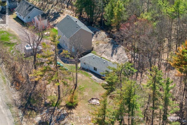 1411 11 Highway S, Gravenhurst, ON, photo 2