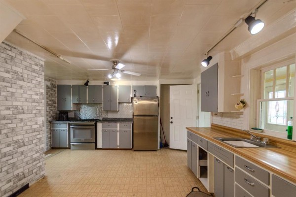 141145 86n Road, Hamiota, MB R0M0K0 Photo 5