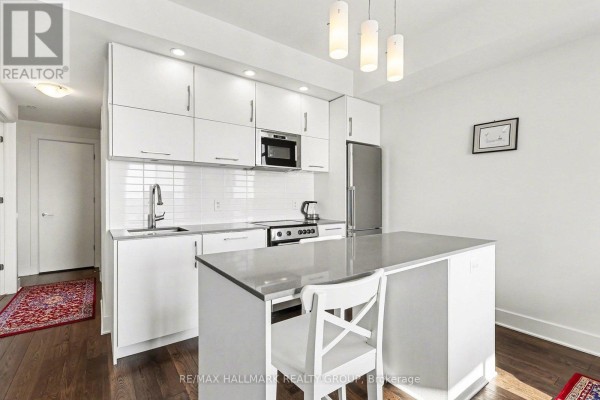 Foyer - 1412 - 255 Bay Street, Ottawa, ON K1R0C5 Photo 4