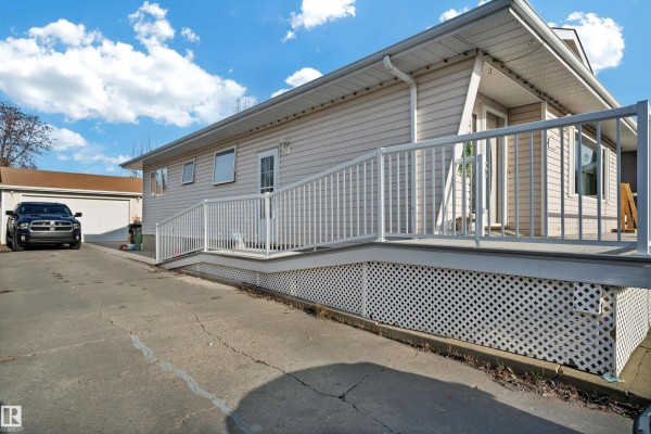1412 63 St Nw, Edmonton, AB, photo 2