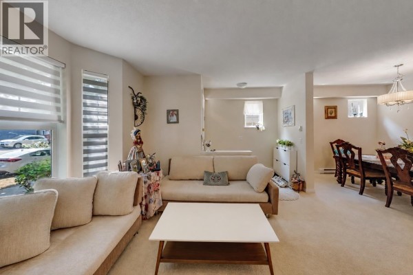 1412 Marguerite Street, Coquitlam, BC V3E0A7 Photo 4
