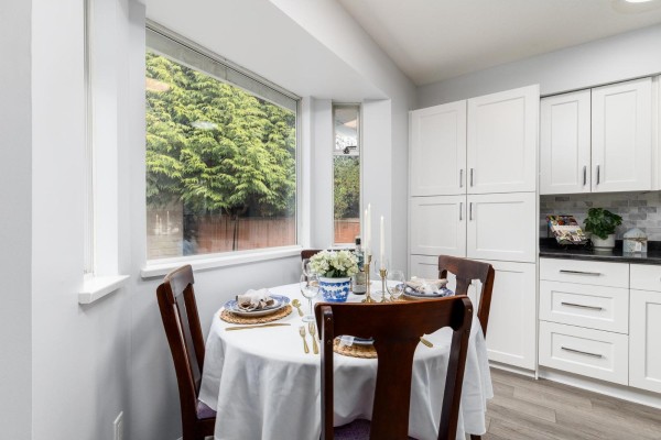 14129 16a Avenue, Surrey, BC V4A8K2 Photo 4
