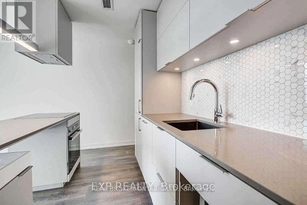 1401 - 15 Lower Jarvis Street, Toronto, ON M5E0C4 Photo 3